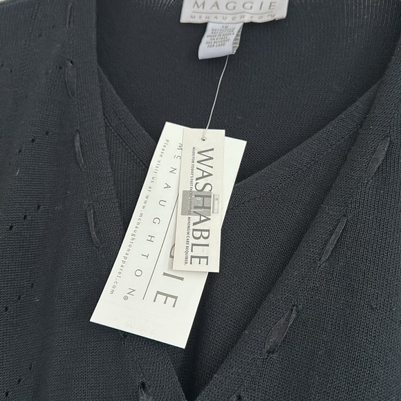 Maggie McNaughton Black Sweater NWT - Picture 4 of 8